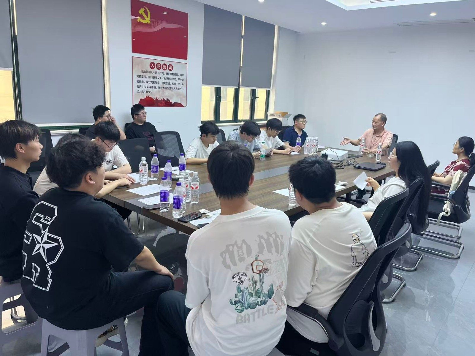 访企拓岗促就业，实地观摩助启航——智慧城市学院组织员工赴广德绿松科技集团参观面试